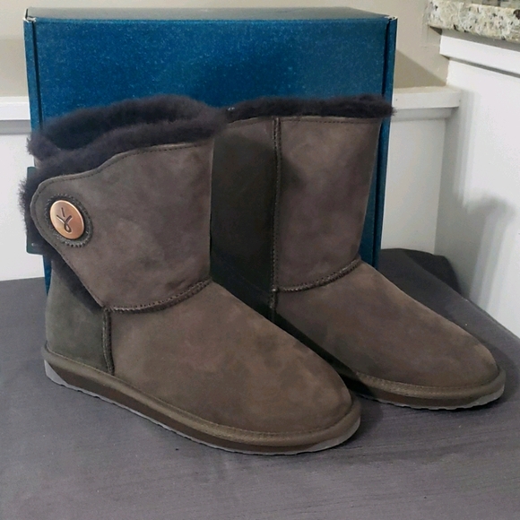 Emu Shoes - New Emu Hakea Low Skeepskin Fur Boots